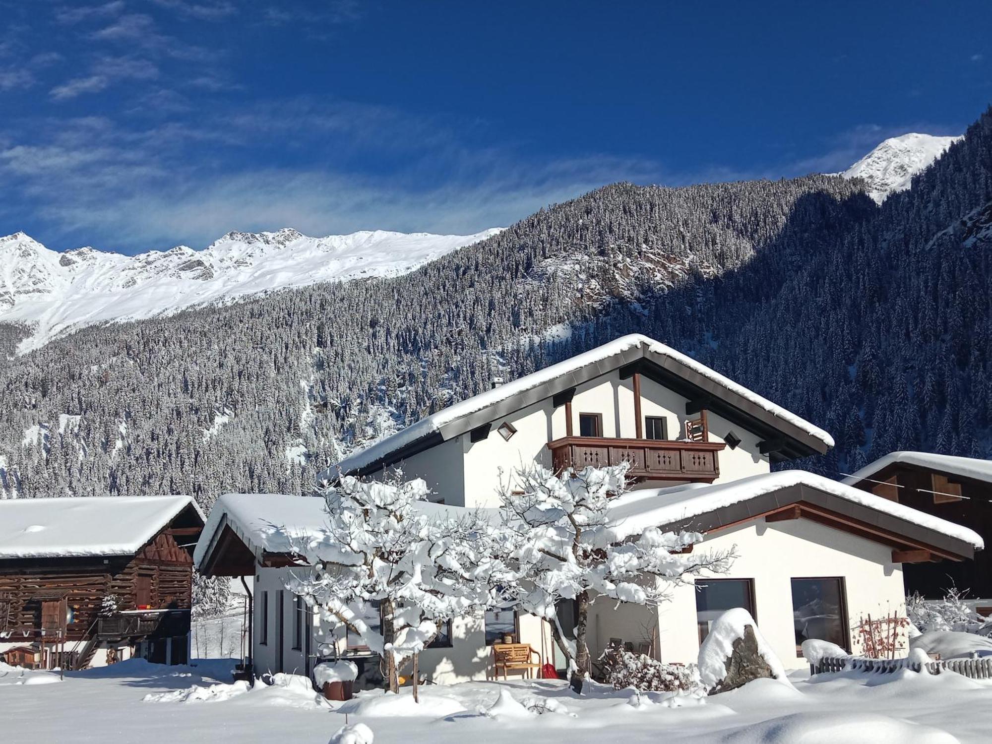 Landhaus St. Hubertus カウナータール エクステリア 写真
